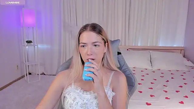 Susan Mimi online show from October 2025 03:29:01 AM