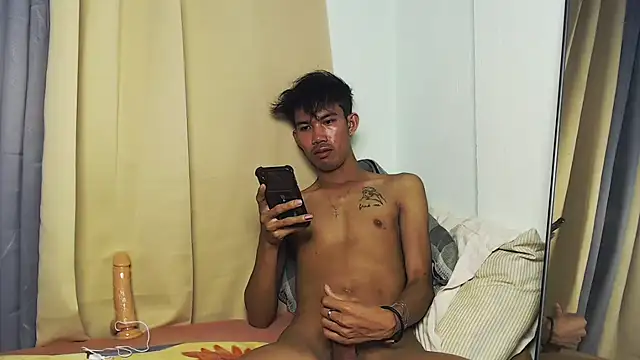 uryassy online show from September 2025 10:33:01 PM