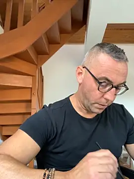 Marronglace1 online show from October 2025 03:20:01 PM