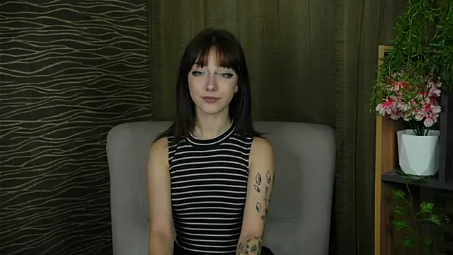 KoriDetrick online show from September 2025 05:40:02 AM