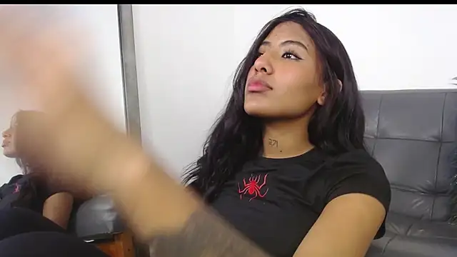 Snapshot of Deysha_Garcias chatting on October 2025 03:23:02 PM Deysha Garcias online show from October 2025 03:23:02 PM