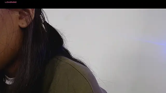 Snapshot of Deysha_Garcias chatting on October 2025 02:13:01 PM Deysha Garcias online show from October 2025 02:13:01 PM