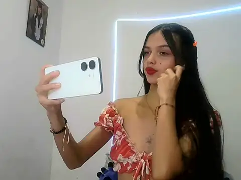 lucy babyy online show from November 2025 07:46:02 PM