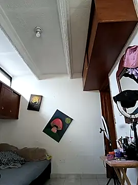  Sophie- online show from September 2025 03:38:01 PM