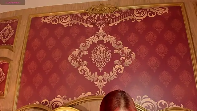 Helenstanford online show from October 2025 12:52:02 PM