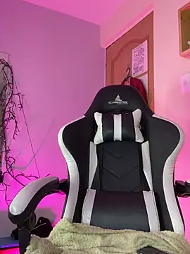 Julieta Mendez online show from October 2025 12:52:01 AM