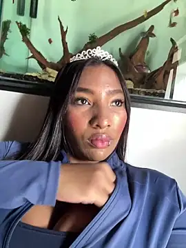 lilith storm online show from November 2025 05:01:02 PM