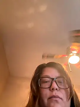 Snapshot of amberlynntun chatting on November 2025 07:56:02 PM amberlynntun online show from November 2025 07:56:02 PM