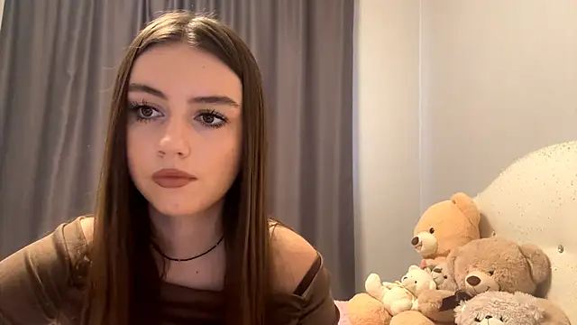 Snapshot of CatherinDream chatting on October 2025 03:21:02 AM CatherinDream online show from October 2025 03:21:02 AM