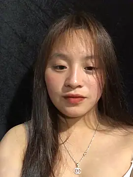 chipchip-00 online show from October 2025 01:34:01 PM