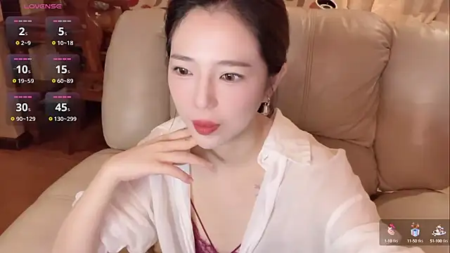 miss-lin online show from September 2025 02:21:01 PM