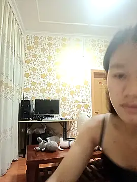 luy-xinh02 online show from September 2025 12:50:01 PM
