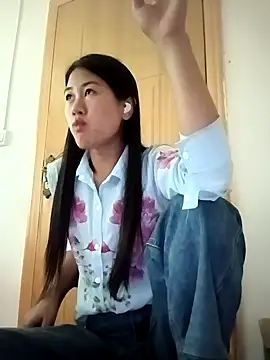 luy-xinh02 online show from September 2025 06:40:02 AM