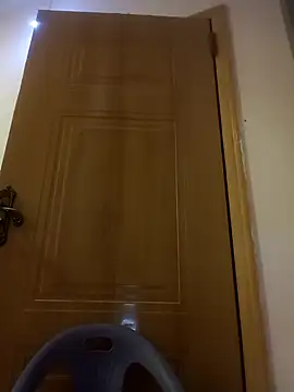 luy-xinh02 online show from October 2025 02:15:02 PM