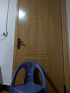 luy-xinh02 online show from November 2025 01:44:01 PM