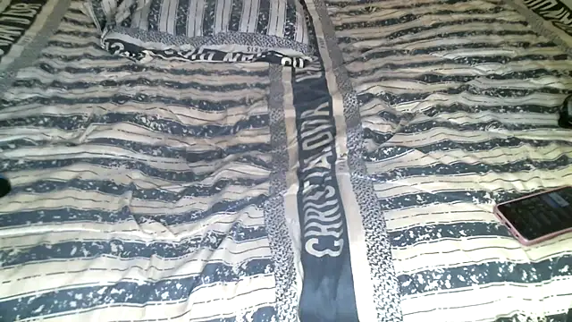 Snapshot of shleybabe chatting on October 2025 12:02:02 PM shleybabe online show from October 2025 12:02:02 PM