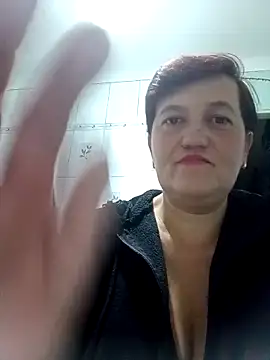 Snapshot of Caramellove8877 chatting on October 2025 04:33:01 AM Caramellove8877 online show from October 2025 04:33:01 AM