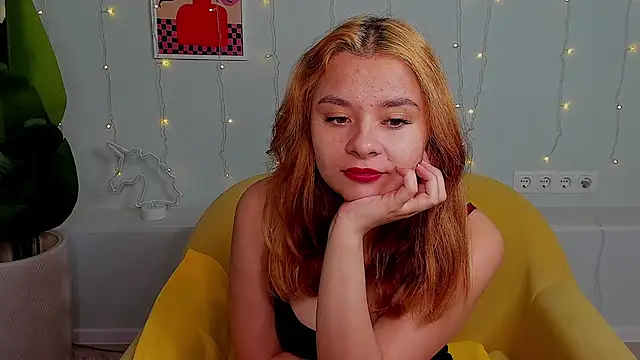molly starr online show from September 2025 04:16:01 AM