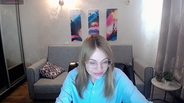 shy hot cat online show from October 2025 06:47:01 AM