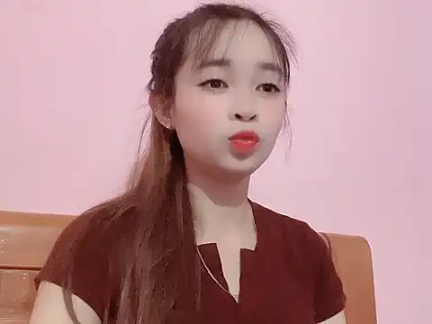 Snapshot of Suna7383 chatting on October 2025 03:40:02 PM Suna7383 online show from October 2025 03:40:02 PM