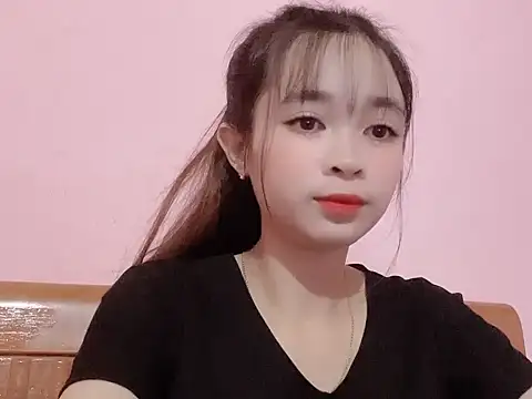 Snapshot of Suna7383 chatting on October 2025 03:46:02 PM Suna7383 online show from October 2025 03:46:02 PM