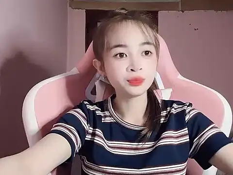 Snapshot of Suna7383 chatting on November 2025 04:28:01 PM Suna7383 online show from November 2025 04:28:01 PM