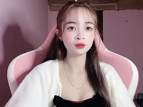 Snapshot of Suna7383 chatting on November 2025 04:12:02 PM Suna7383 online show from November 2025 04:12:02 PM