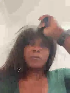 Snapshot of douceebene chatting on September 2025 08:13:02 PM douceebene online show from September 2025 08:13:02 PM