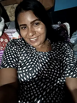 hotblack-2 online show from September 2025 02:22:02 AM