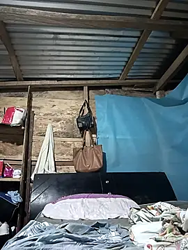 hotblack-2 online show from September 2025 01:13:01 PM