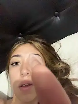 Snapshot of kimmy_vegga2 chatting on November 2025 03:25:02 PM kimmy vegga2 online show from November 2025 03:25:02 PM