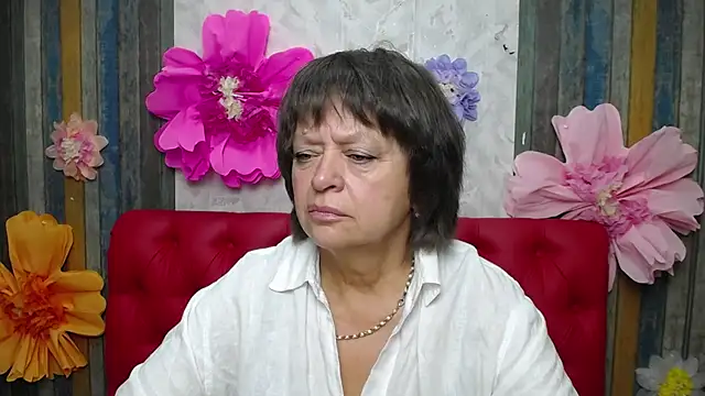 Snapshot of MaltaFora chatting on October 2025 11:08:02 AM MaltaFora online show from October 2025 11:08:02 AM