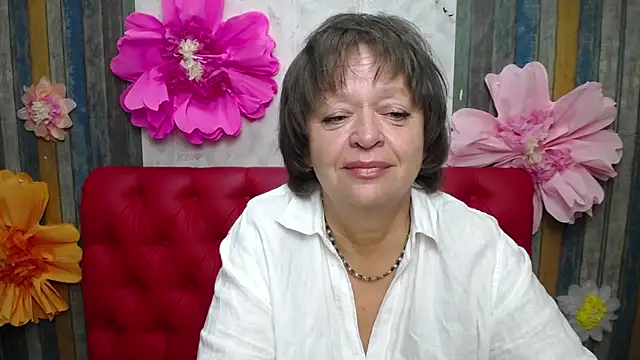 Snapshot of MaltaFora chatting on October 2025 11:09:02 AM MaltaFora online show from October 2025 11:09:02 AM