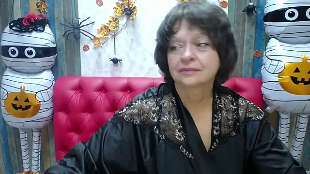 Snapshot of MaltaFora chatting on November 2025 12:07:01 PM MaltaFora online show from November 2025 12:07:01 PM