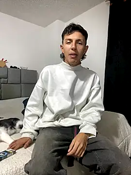 NaytonFreeman online show from September 2025 02:27:01 AM