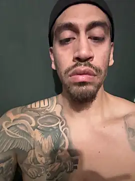 Snapshot of busnfatnutsLildee chatting on October 2025 08:09:01 AM busnfatnutsLildee online show from October 2025 08:09:01 AM