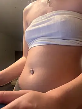 IceEyesUK online show from October 2025 07:46:02 PM