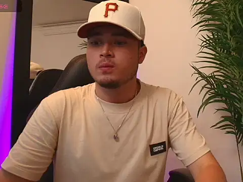 Snapshot of SALVATORE_MULLER1 chatting on September 2025 10:03:02 PM SALVATORE MULLER1 online show from September 2025 10:03:02 PM