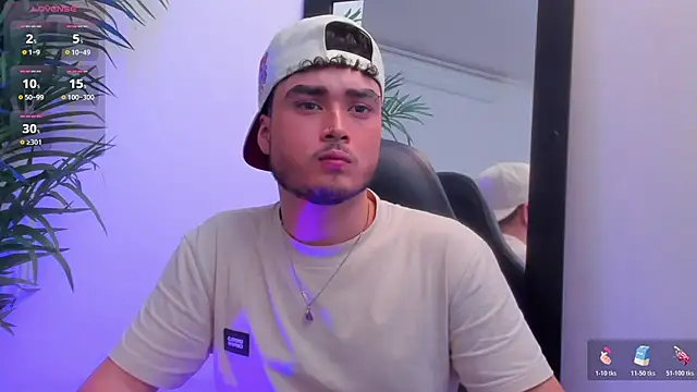 Snapshot of SALVATORE_MULLER1 chatting on November 2025 09:59:01 PM SALVATORE MULLER1 online show from November 2025 09:59:01 PM