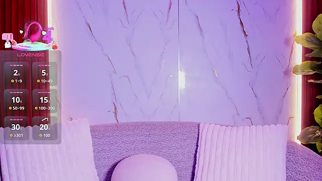 sweetsanti online show from October 2025 08:10:01 PM