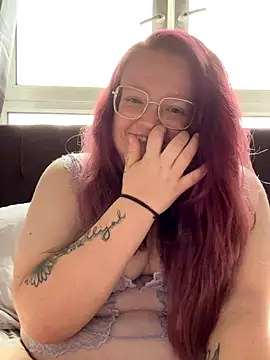 Snapshot of AmberBliss-X chatting on October 2025 01:17:02 PM AmberBliss-X online show from October 2025 01:17:02 PM