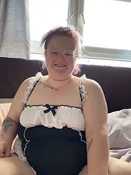 Snapshot of AmberBliss-X chatting on October 2025 11:51:02 AM AmberBliss-X online show from October 2025 11:51:02 AM