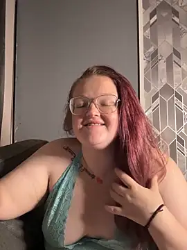 Snapshot of AmberBliss-X chatting on October 2025 10:32:02 PM AmberBliss-X online show from October 2025 10:32:02 PM