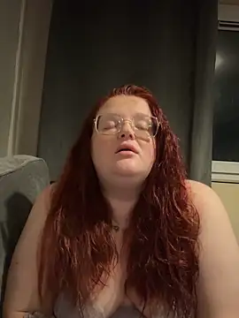 Snapshot of AmberBliss-X chatting on November 2025 11:26:02 PM AmberBliss-X online show from November 2025 11:26:02 PM