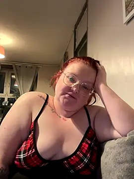 Snapshot of AmberBliss-X chatting on November 2025 10:41:02 PM AmberBliss-X online show from November 2025 10:41:02 PM