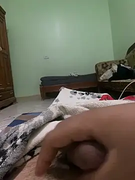 Snapshot of ali__ali210 chatting on October 2025 01:30:01 PM ali ali210 online show from October 2025 01:30:01 PM