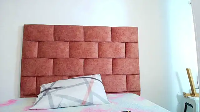 very slut online show from September 2025 05:58:01 PM