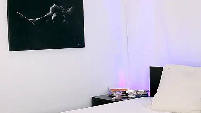 LeahDenver online show from September 2025 10:20:02 AM