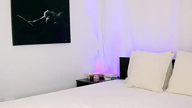 LeahDenver online show from October 2025 07:05:02 AM