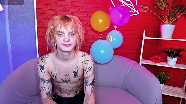 ArchiehalI online show from September 2025 08:35:01 PM